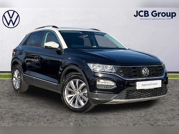 Used Volkswagen T-Roc 2018 for sale - 76673527: Photo