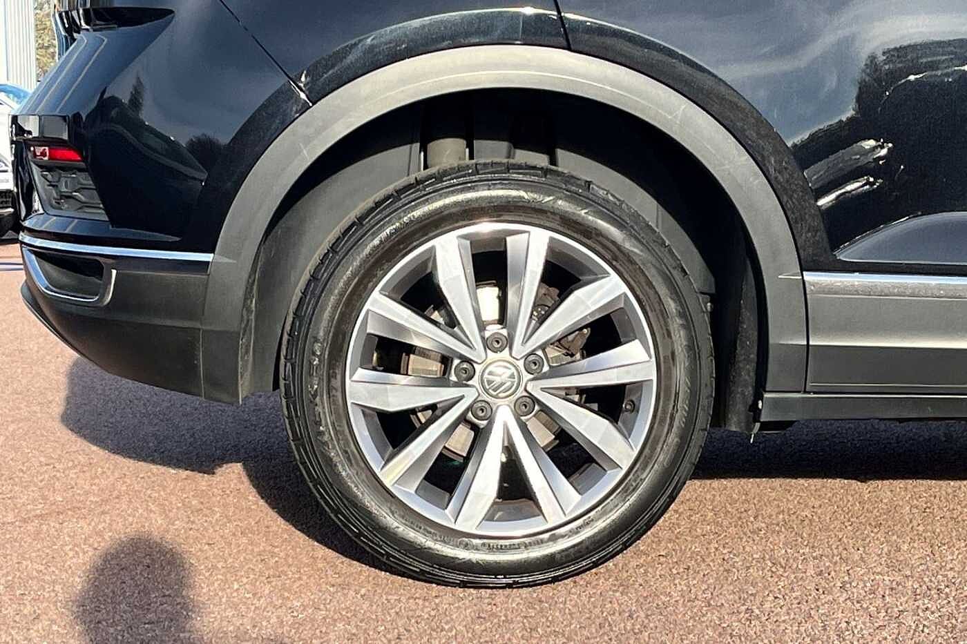 Used Volkswagen T-Roc 2018 for sale - 76673527: Photo 5