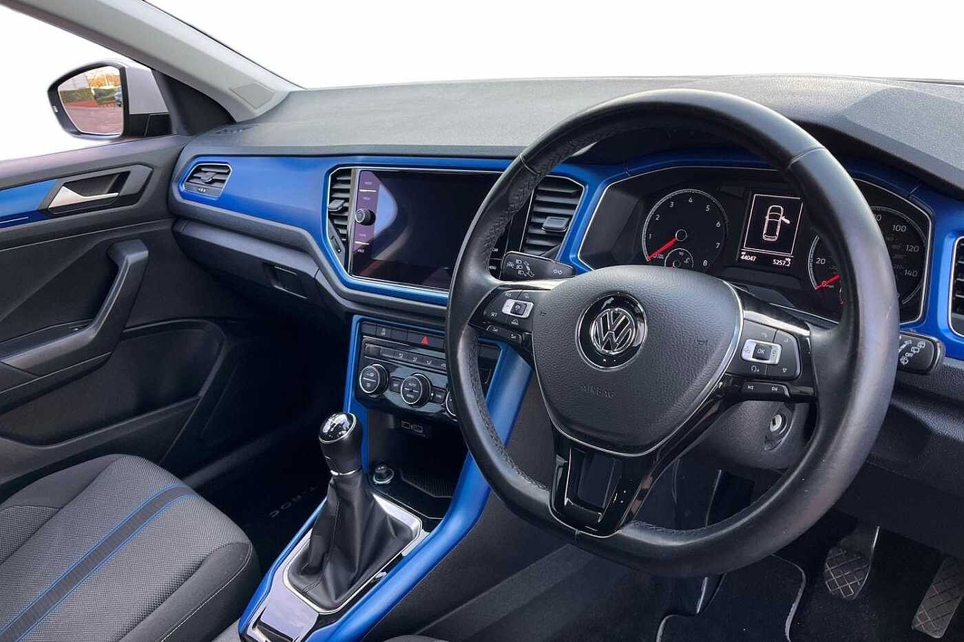 Used Volkswagen T-Roc 2018 for sale - 76673527: Photo 6