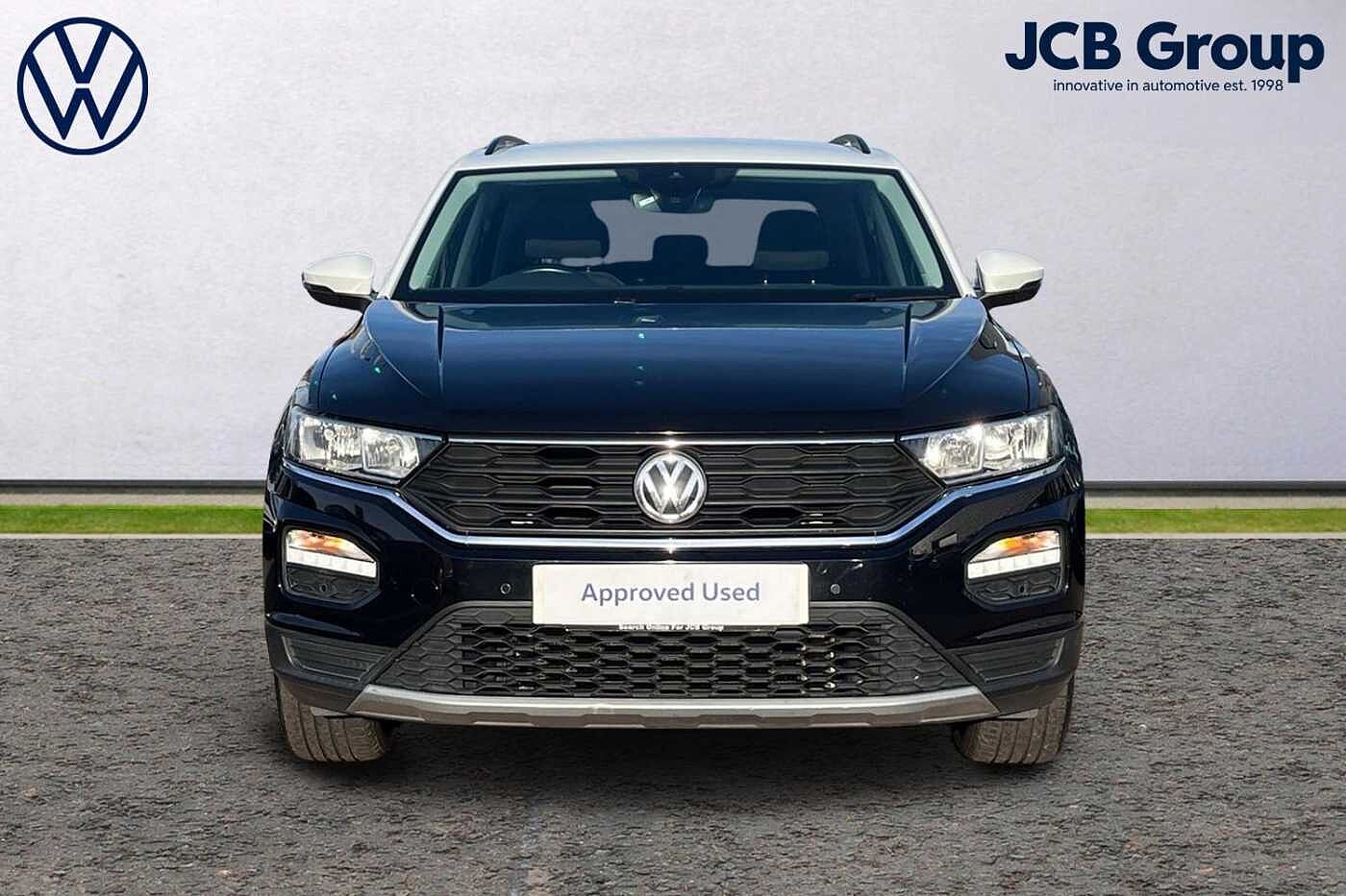 Used Volkswagen T-Roc 2018 for sale - 76673527: Photo 8