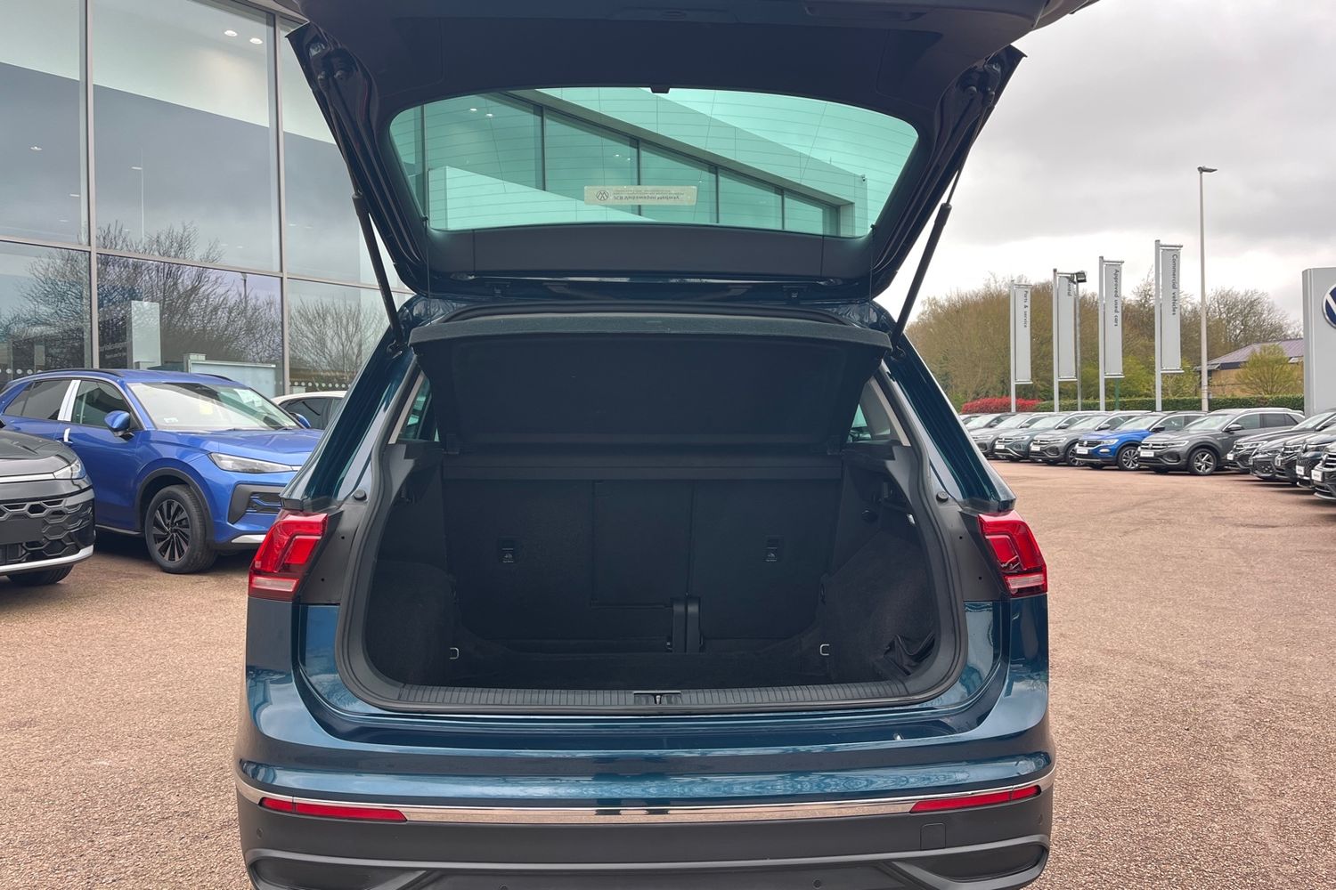 Used Volkswagen Tiguan 2022 for sale - 78084944: Photo 12