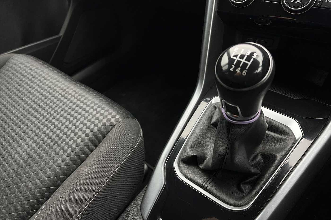 Used Volkswagen T-Roc 2022 for sale - 76675472: Photo 15