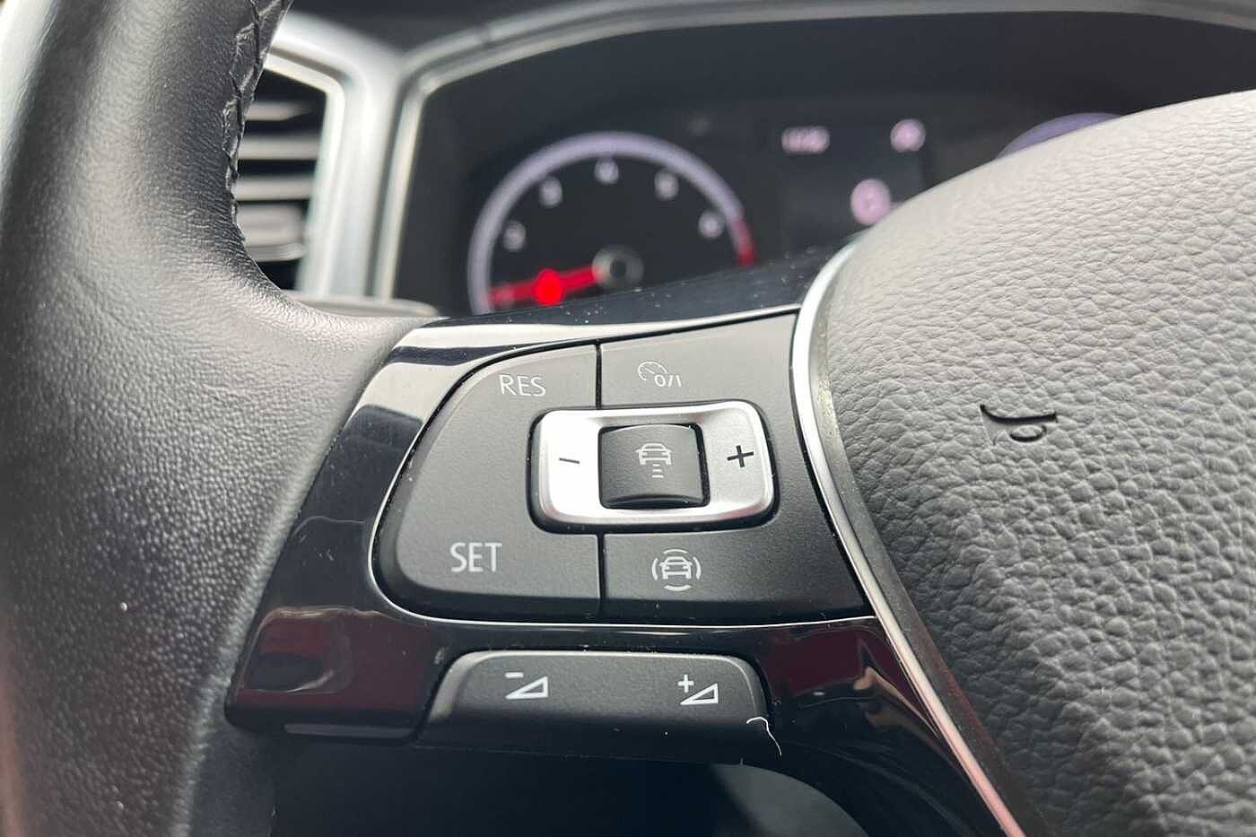 Used Volkswagen T-Roc 2022 for sale - 76675472: Photo 17