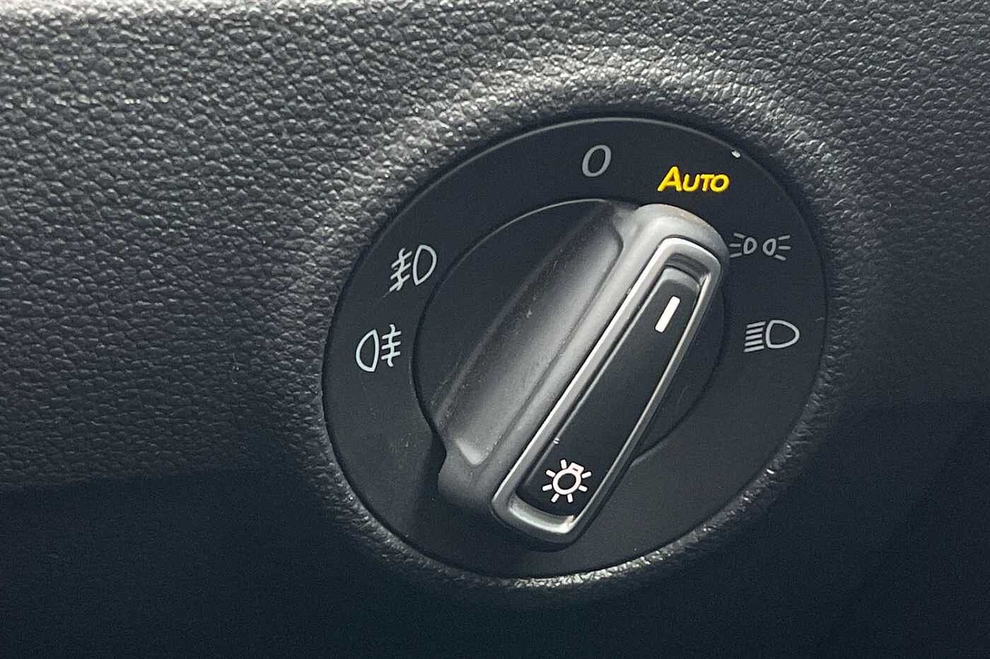 Used Volkswagen T-Roc 2022 for sale - 76675472: Photo 23