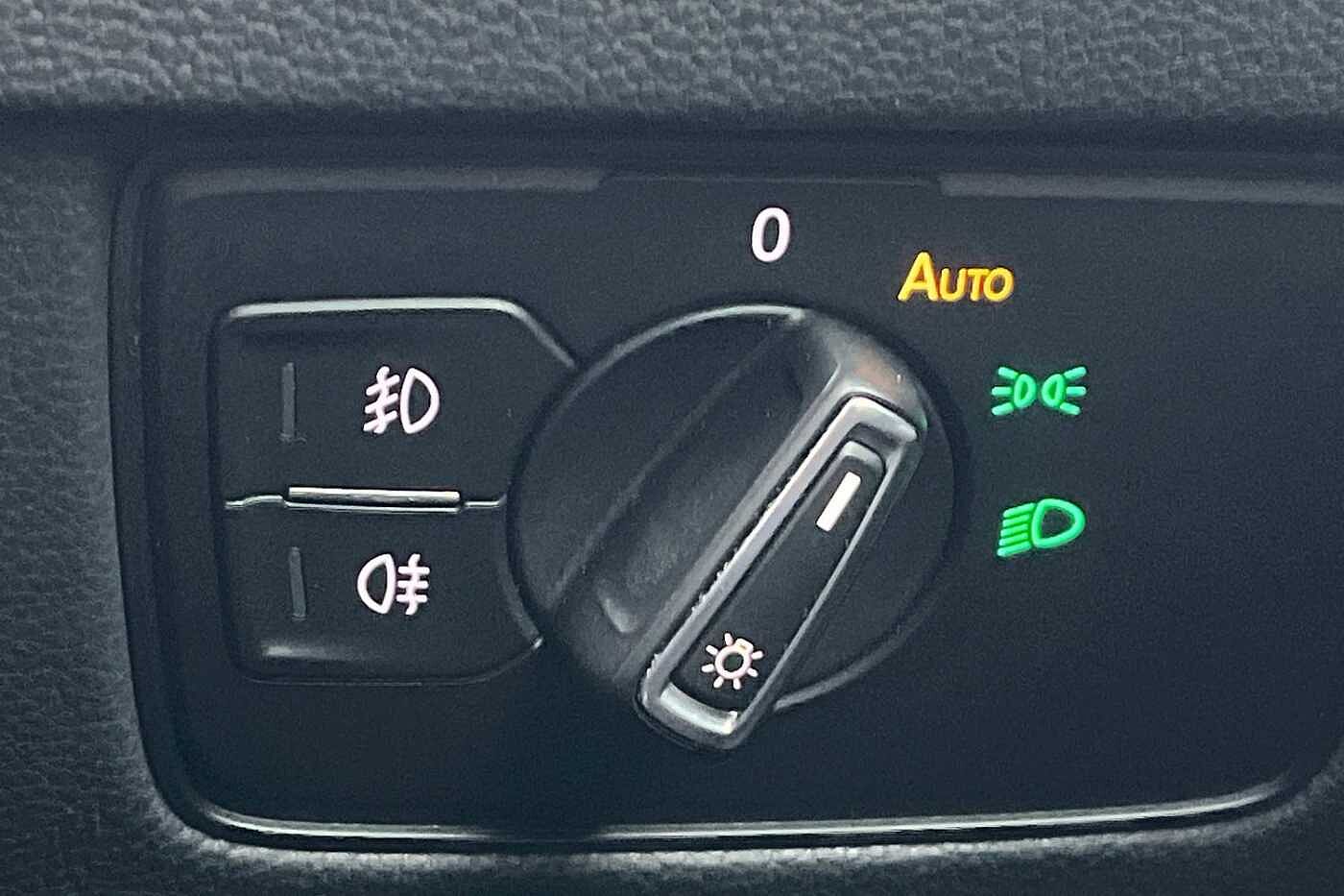 Used Volkswagen Passat 2021 for sale - 76673901: Photo 23