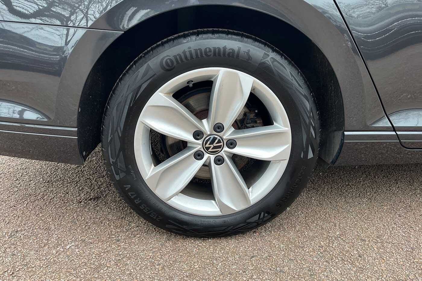 Used Volkswagen Passat 2021 for sale - 76673901: Photo 5