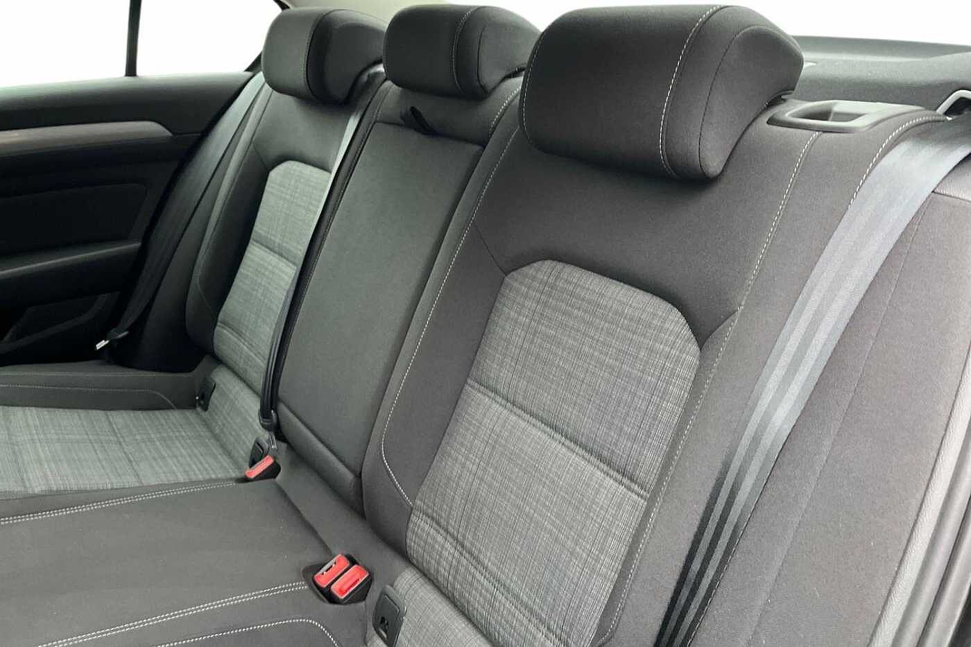 Used Volkswagen Passat 2021 for sale - 76673901: Photo 9