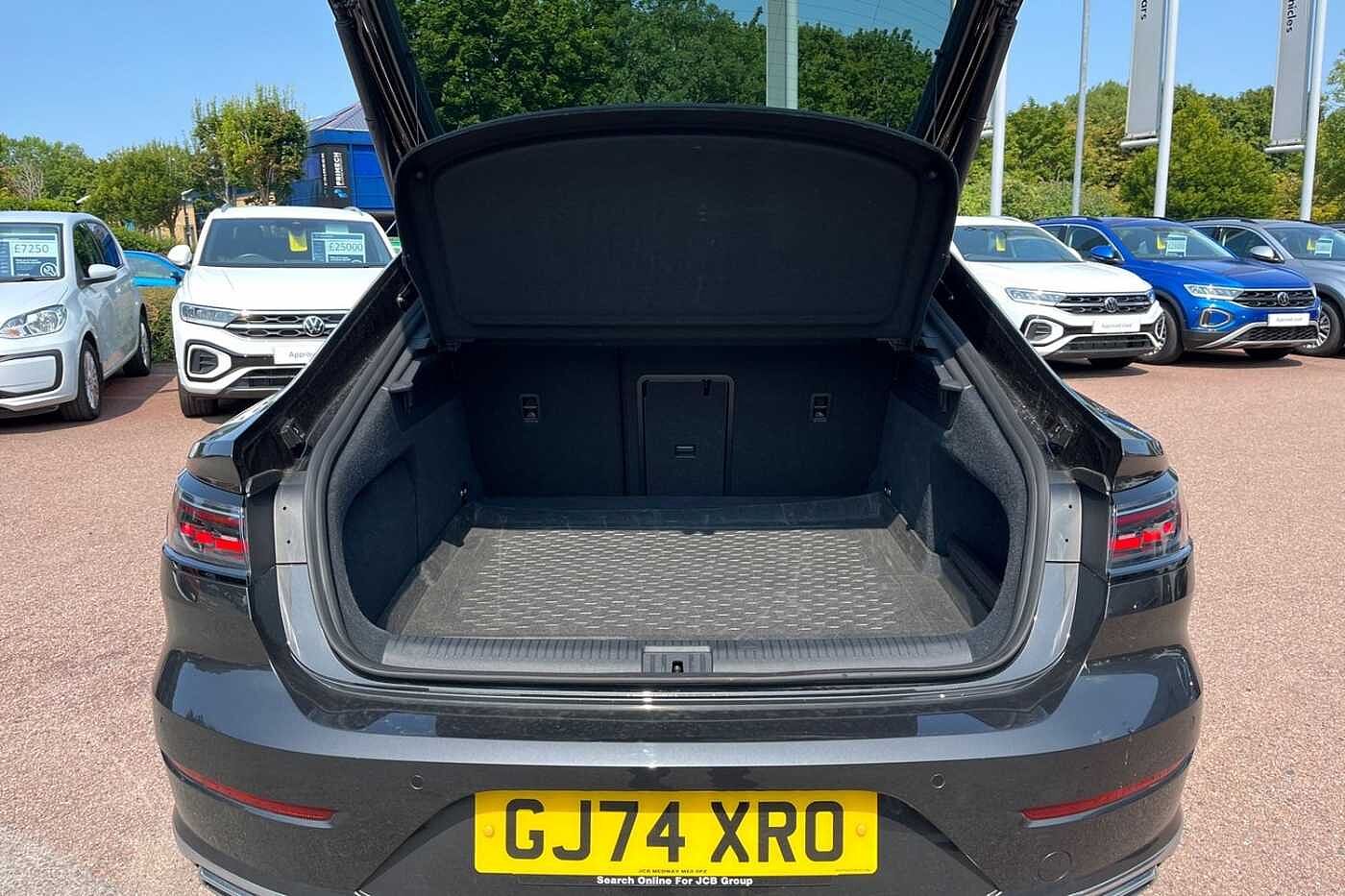 Used Volkswagen Arteon 2024 for sale - 76677358: Photo 10