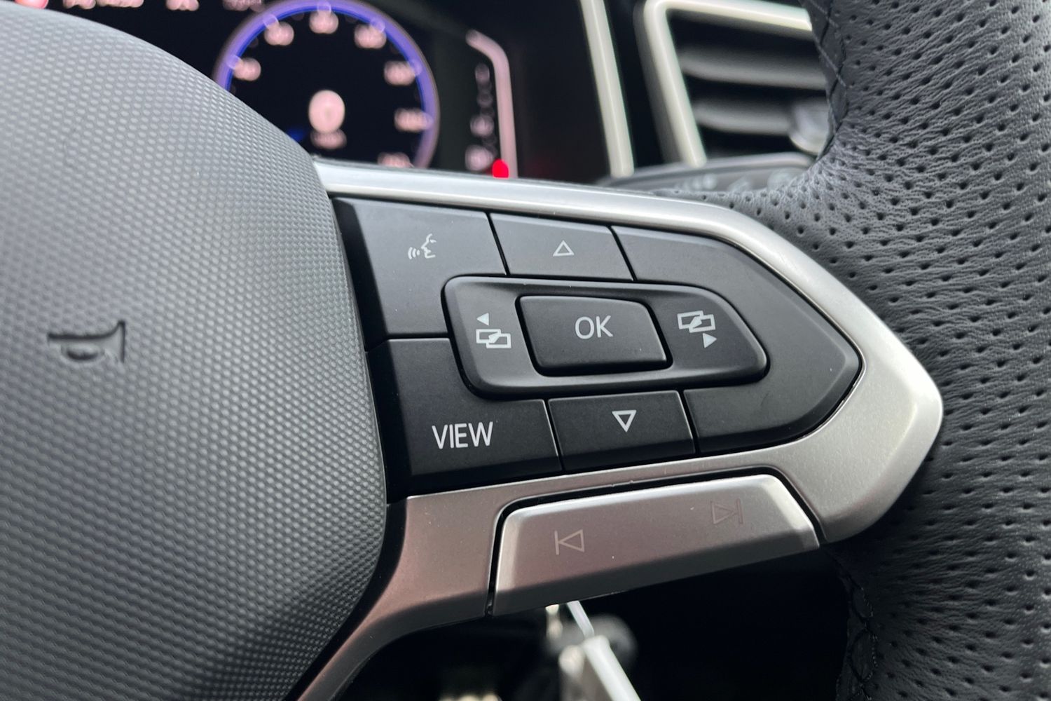 Used Volkswagen T-Roc 2025 for sale - 77205191: Photo 21