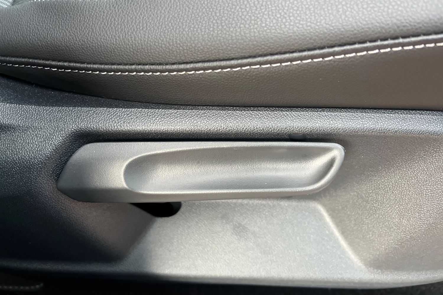 Used Volkswagen T-Roc 2025 for sale - 77205191: Photo 25