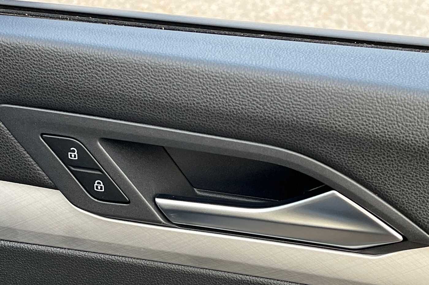 Used Volkswagen Golf 2025 for sale - 76678589: Photo 24