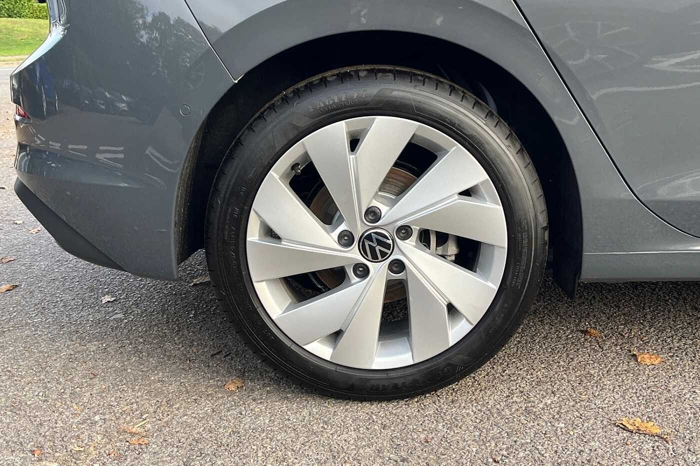 Used Volkswagen Golf 2025 for sale - 76678589: Photo 5