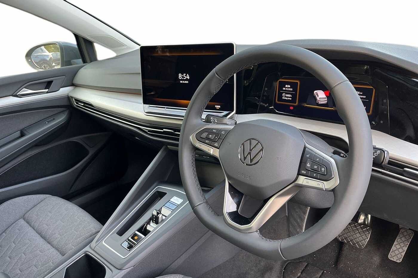 Used Volkswagen Golf 2025 for sale - 76678589: Photo 6