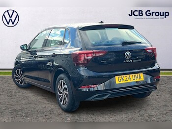 Used Volkswagen Polo 2024 for sale - 78360656: Photo