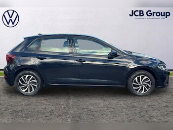 Used Volkswagen Polo 2024 for sale - 78360656: Photo
