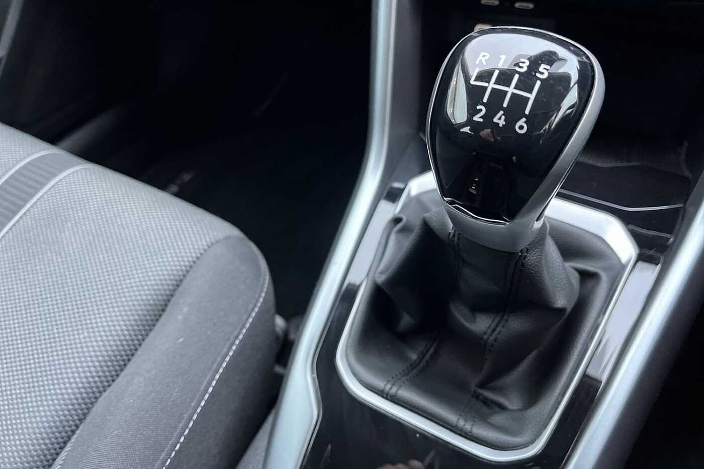 Used Volkswagen T-Roc 2023 for sale - 76676183: Photo 15