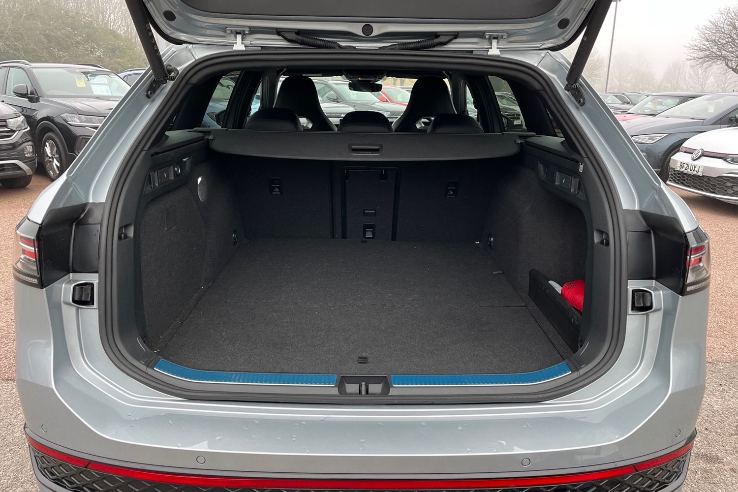 Used Volkswagen Passat 2024 for sale - 78146054: Photo 12