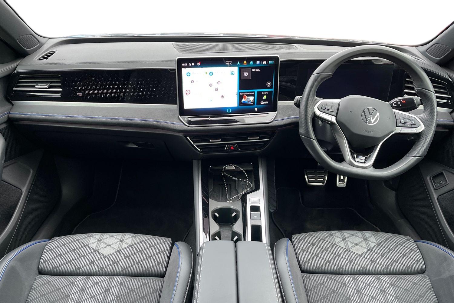 Used Volkswagen Passat 2024 for sale - 78146054: Photo 13