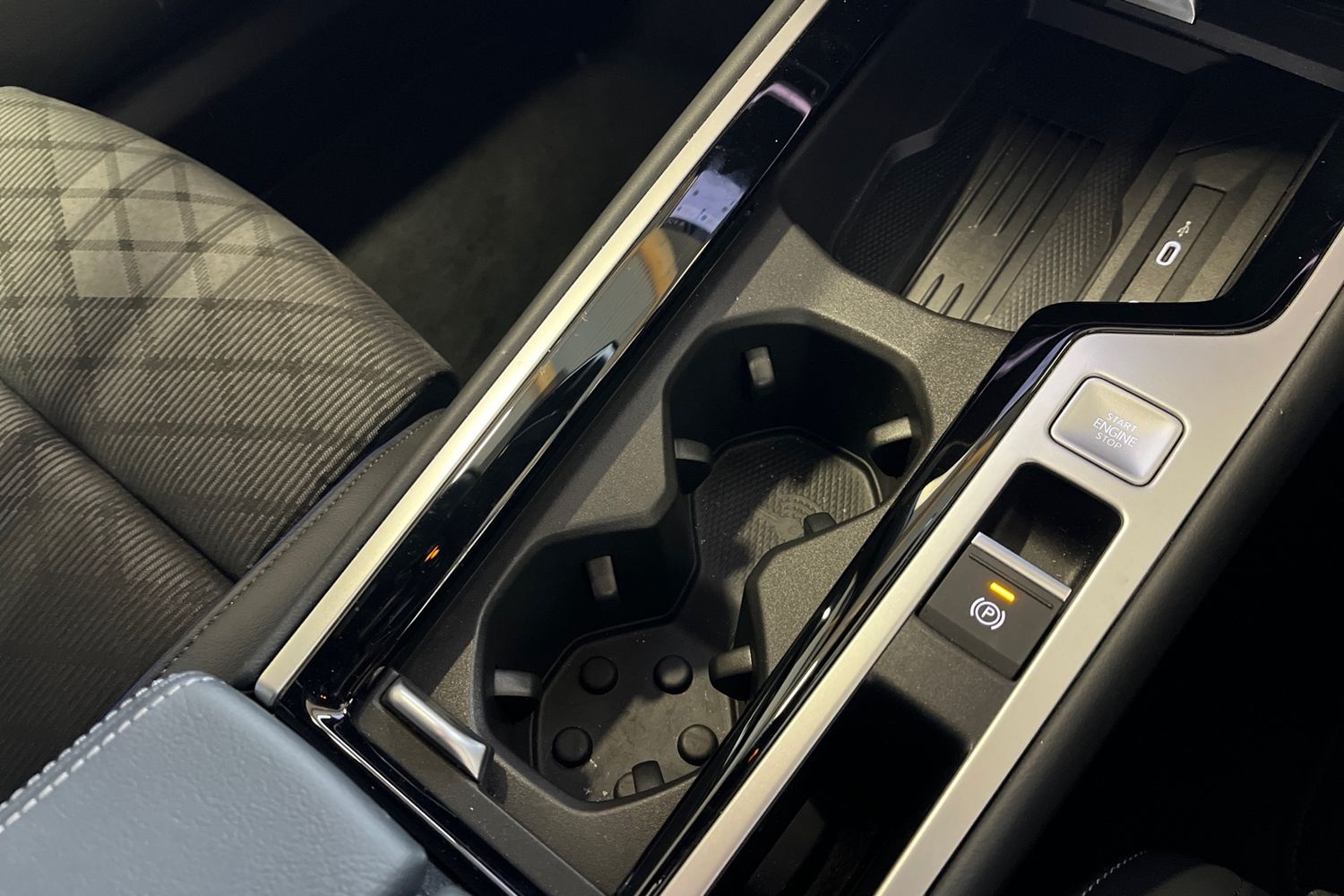 Used Volkswagen Passat 2024 for sale - 78146054: Photo 17