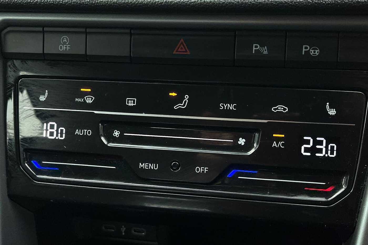 Used Volkswagen T-Roc 2023 for sale - 76675828: Photo 14