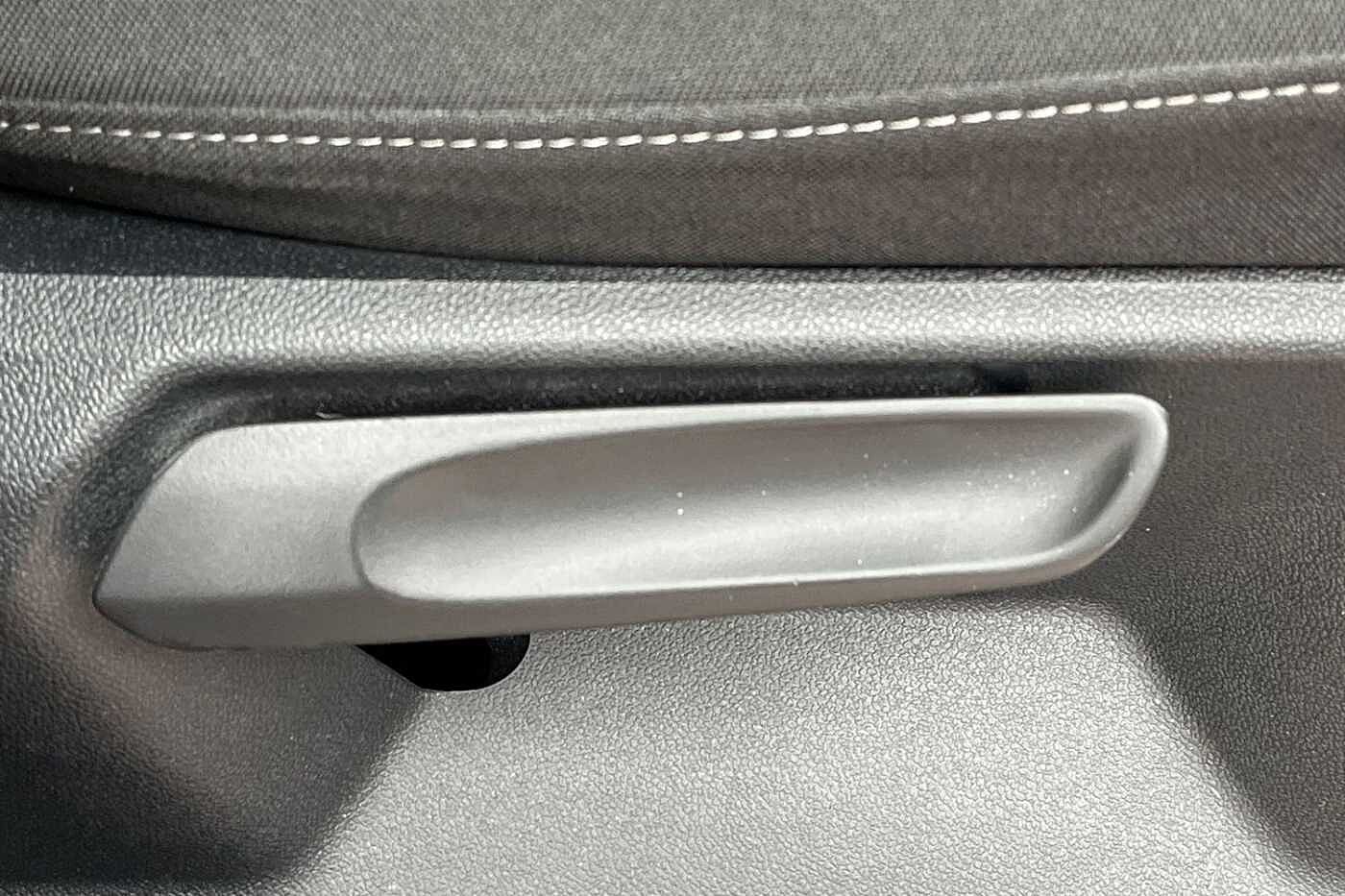 Used Volkswagen T-Roc 2023 for sale - 76675828: Photo 22