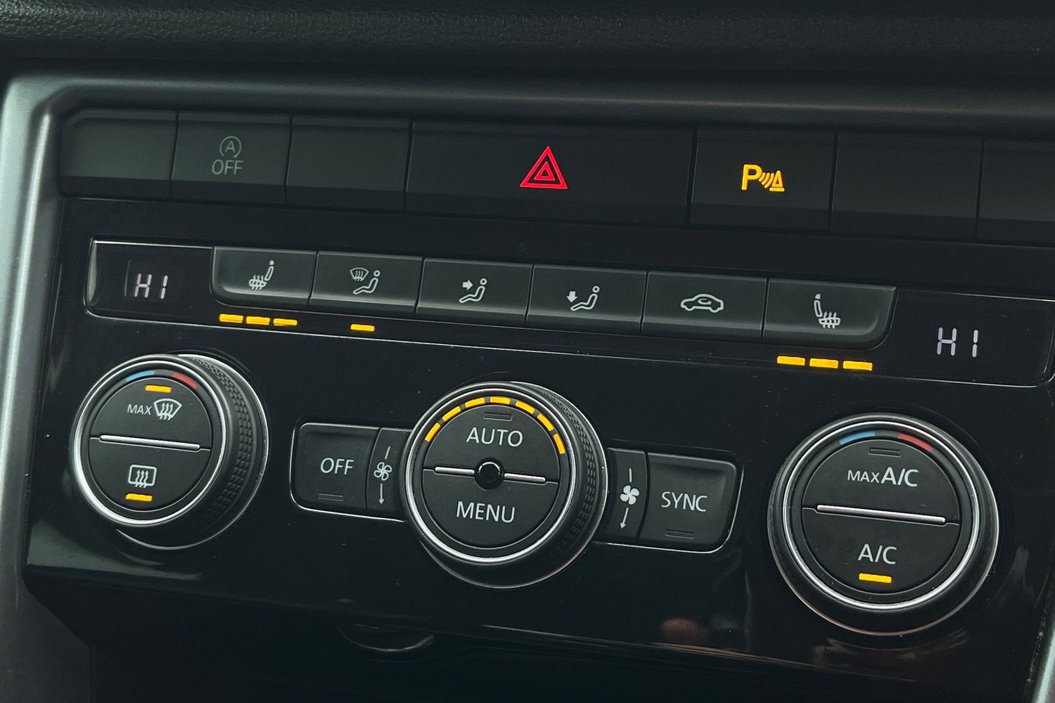 Used Volkswagen T-Roc 2022 for sale - 77280945: Photo 17