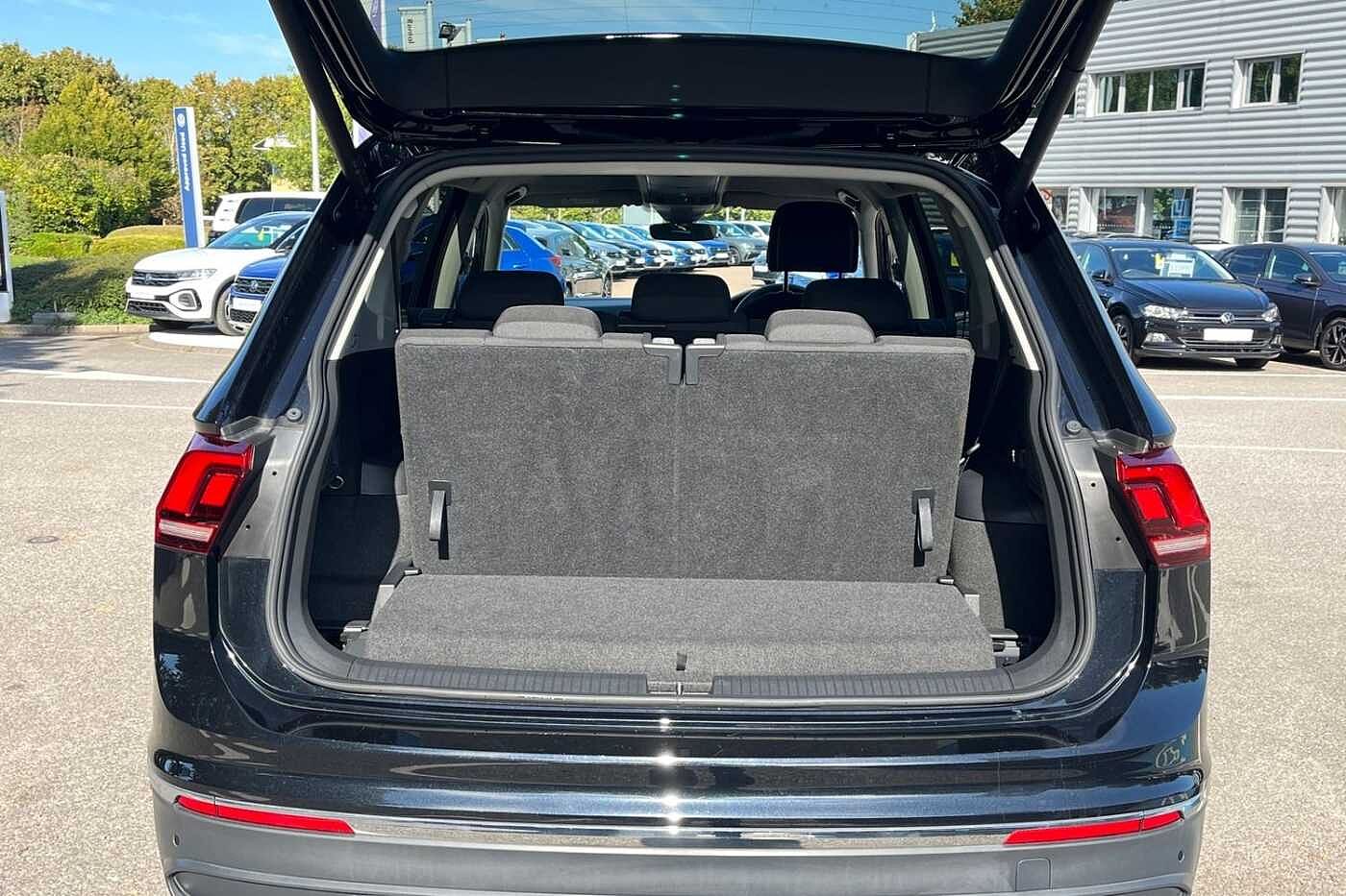 Used Volkswagen Tiguan Allspace 2024 for sale - 76677307: Photo 10