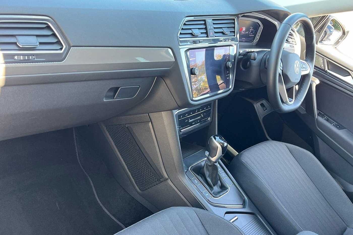 Used Volkswagen Tiguan Allspace 2024 for sale - 76677307: Photo 2