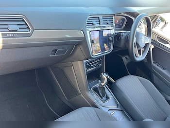 Used Volkswagen Tiguan Allspace 2024 for sale - 76677307: Photo