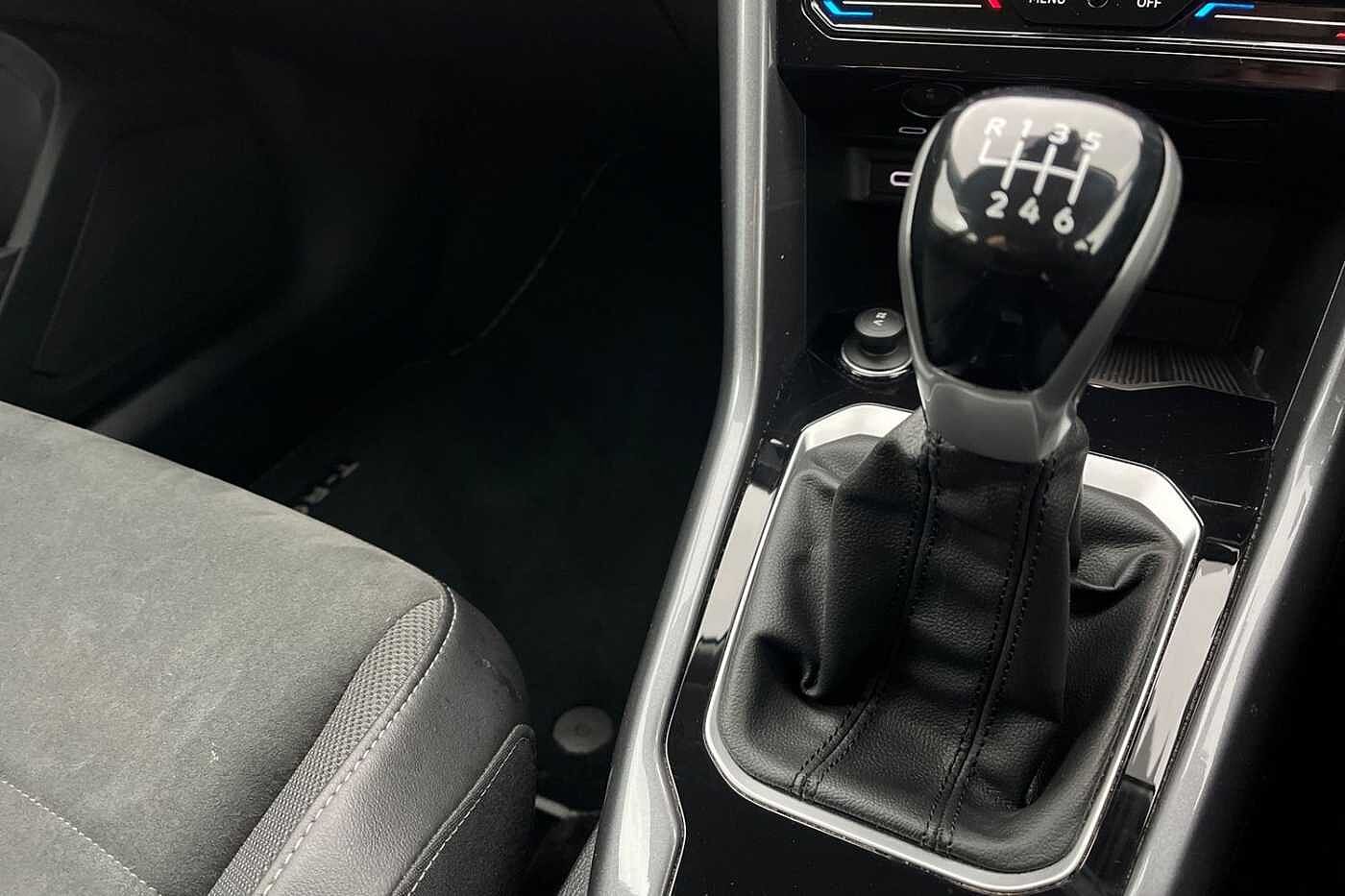 Used Volkswagen T-Roc 2022 for sale - 76675624: Photo 15