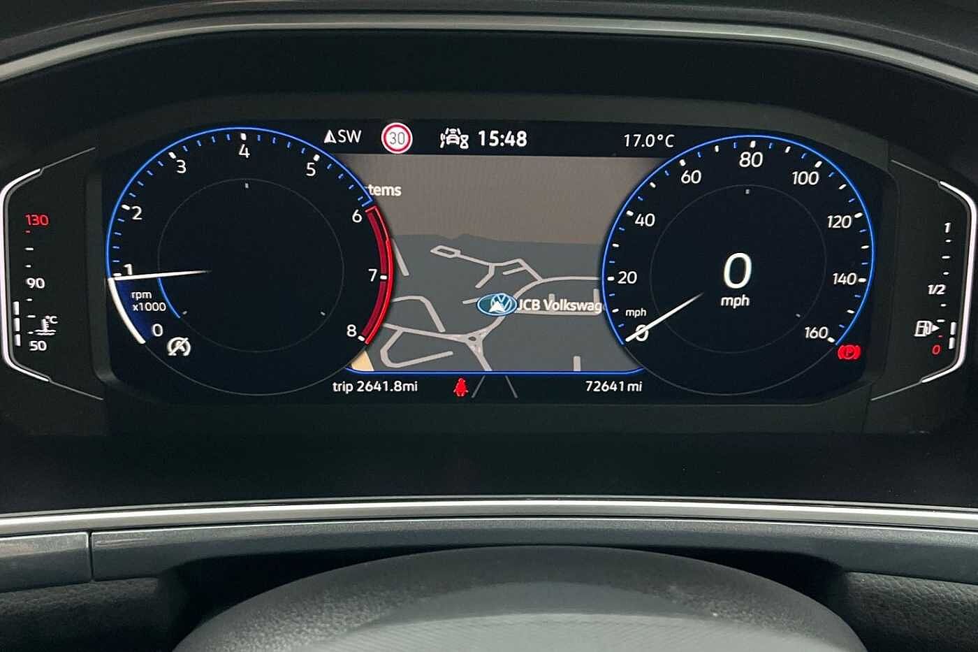 Used Volkswagen T-Roc 2022 for sale - 76675624: Photo 16