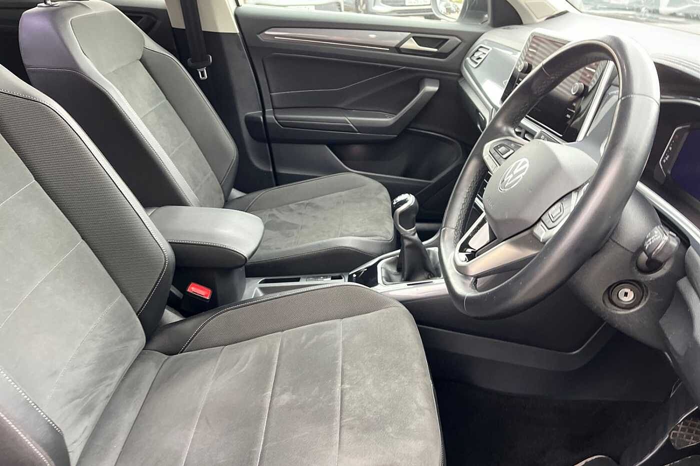 Used Volkswagen T-Roc 2022 for sale - 76675624: Photo 20