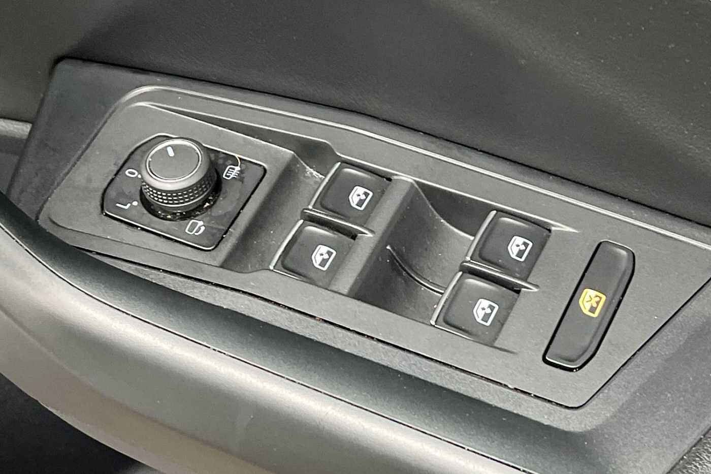 Used Volkswagen T-Roc 2022 for sale - 76675624: Photo 21