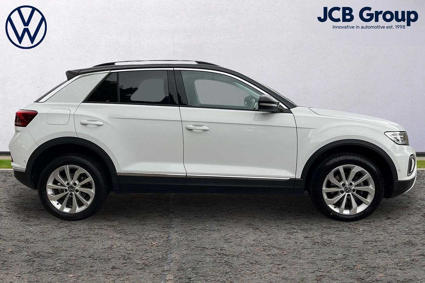 Used Volkswagen T-Roc 2022 for sale - 76675624: Photo 4