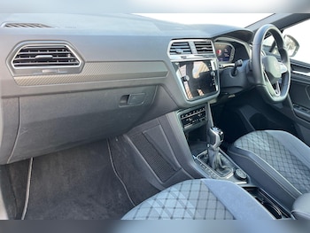 Used Volkswagen Tiguan 2022 for sale - 77959624: Photo