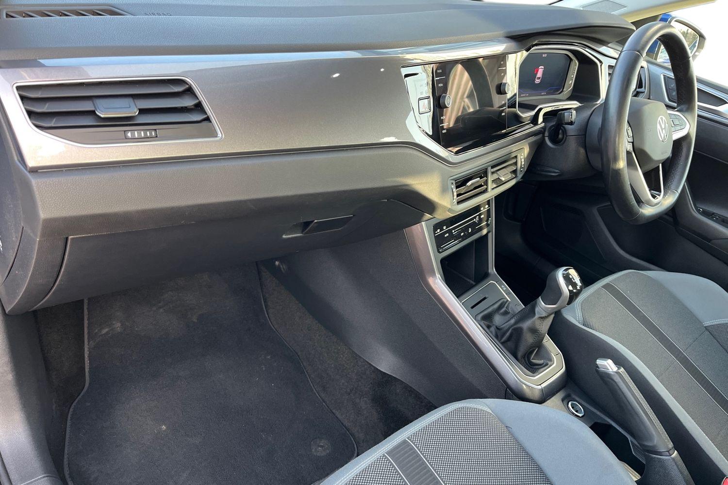 Used Volkswagen Polo 2024 for sale - 77770853: Photo 2