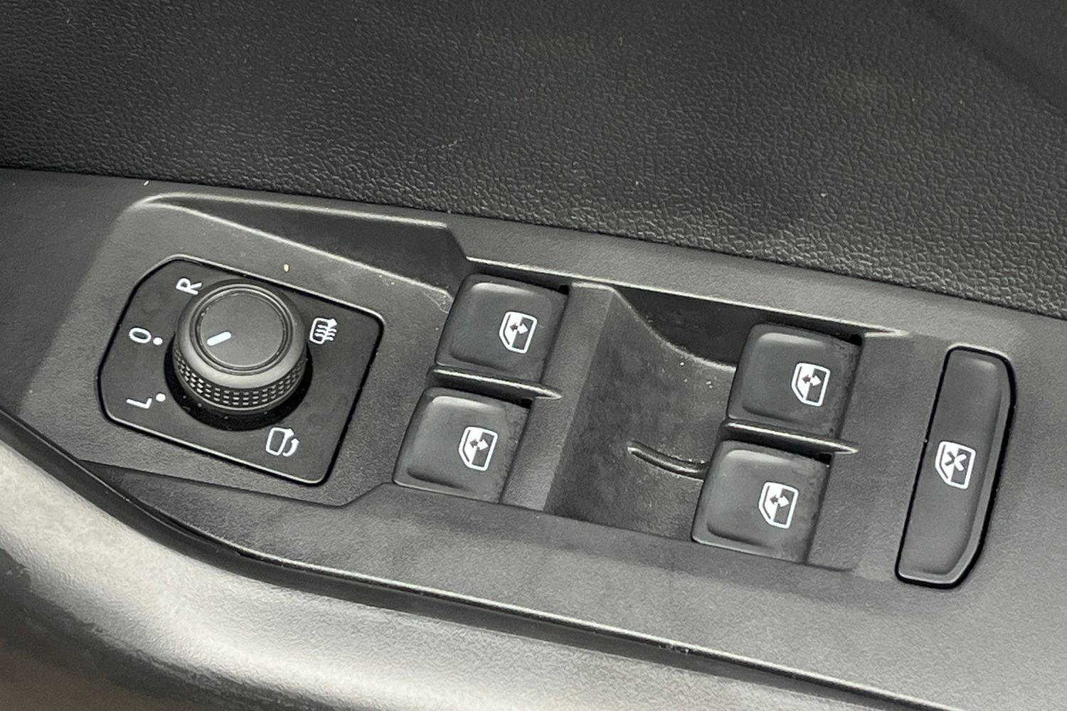 Used Volkswagen T-Cross 2025 for sale - 77739776: Photo 23