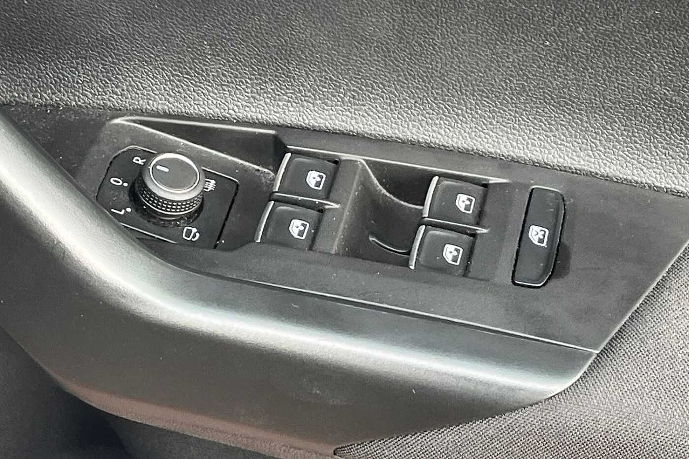 Used Volkswagen Polo 2023 for sale - 76676819: Photo 21