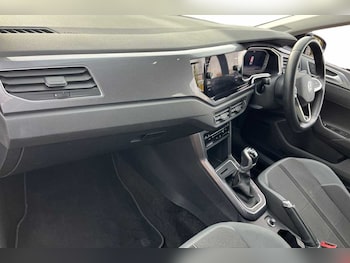 Used Volkswagen Polo 2023 for sale - 76676819: Photo