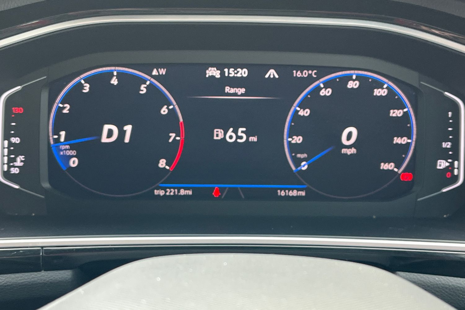 Used Volkswagen T-Roc 2023 for sale - 77552119: Photo 18