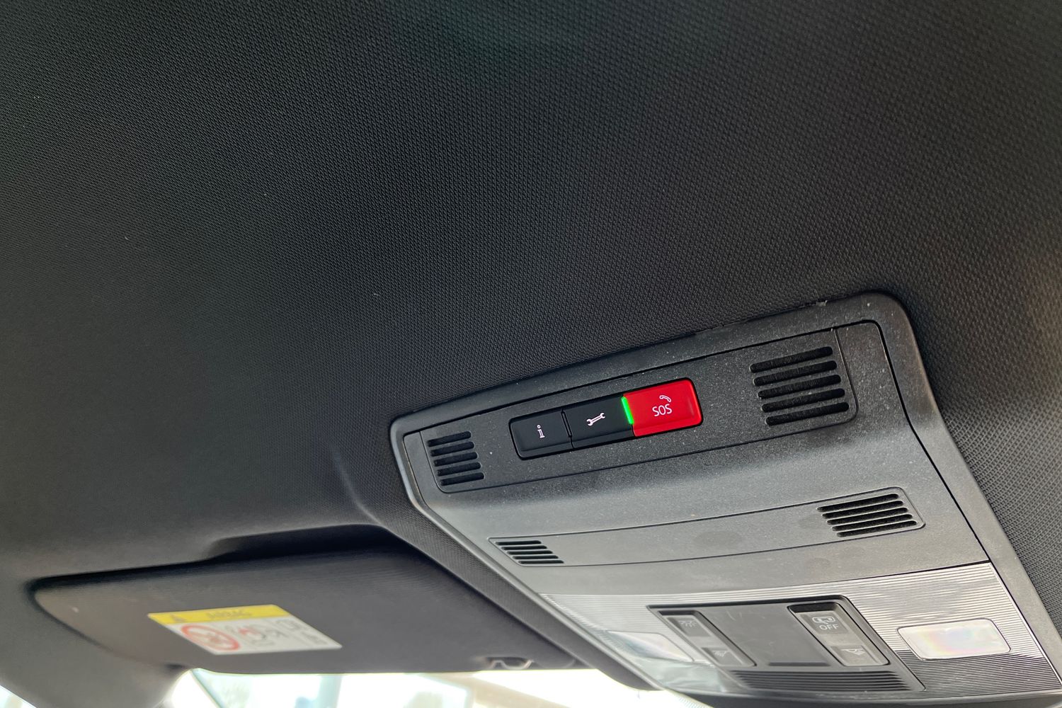 Used Volkswagen T-Roc 2023 for sale - 77552119: Photo 21