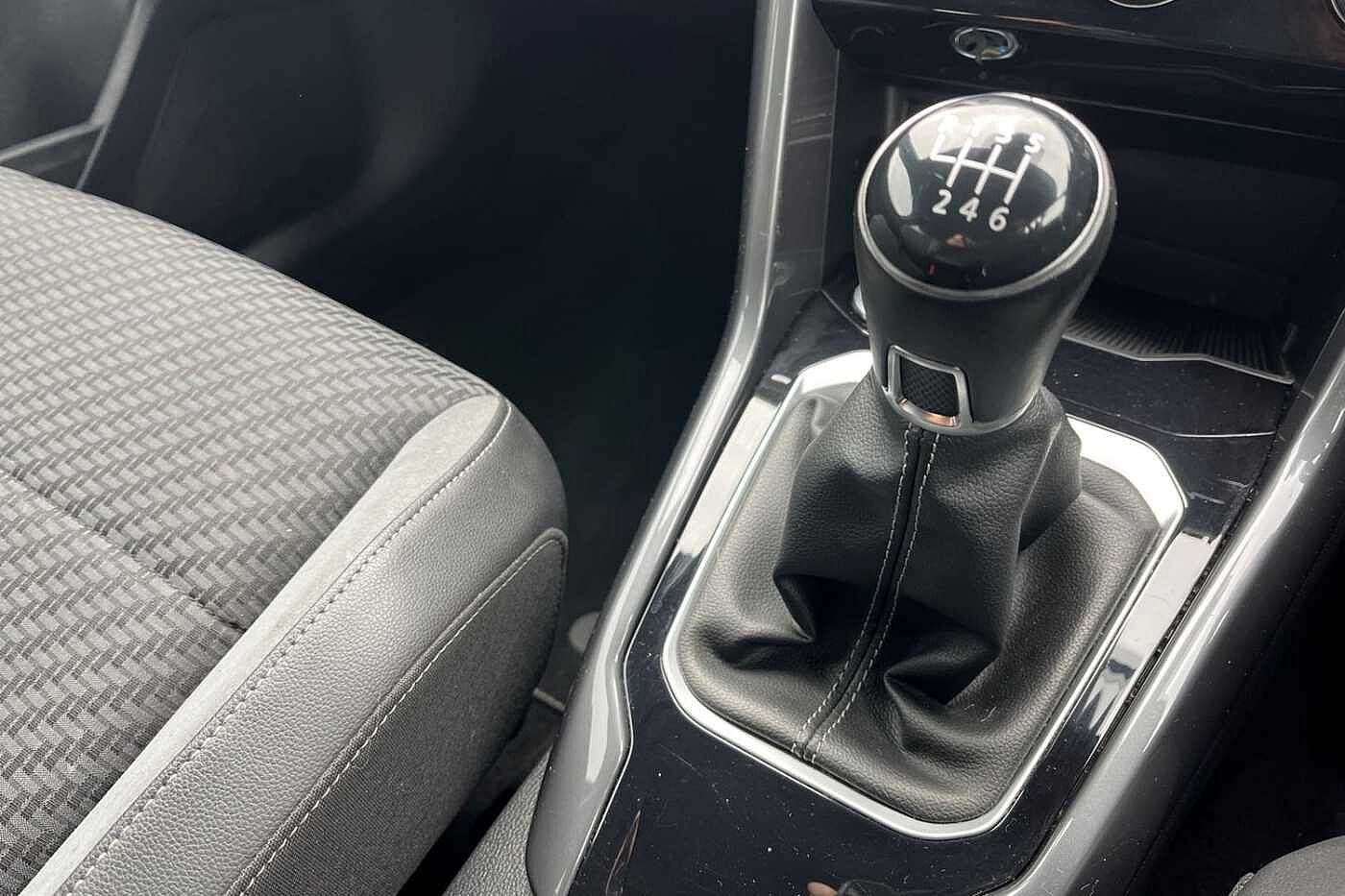 Used Volkswagen T-Roc 2022 for sale - 76675037: Photo 15