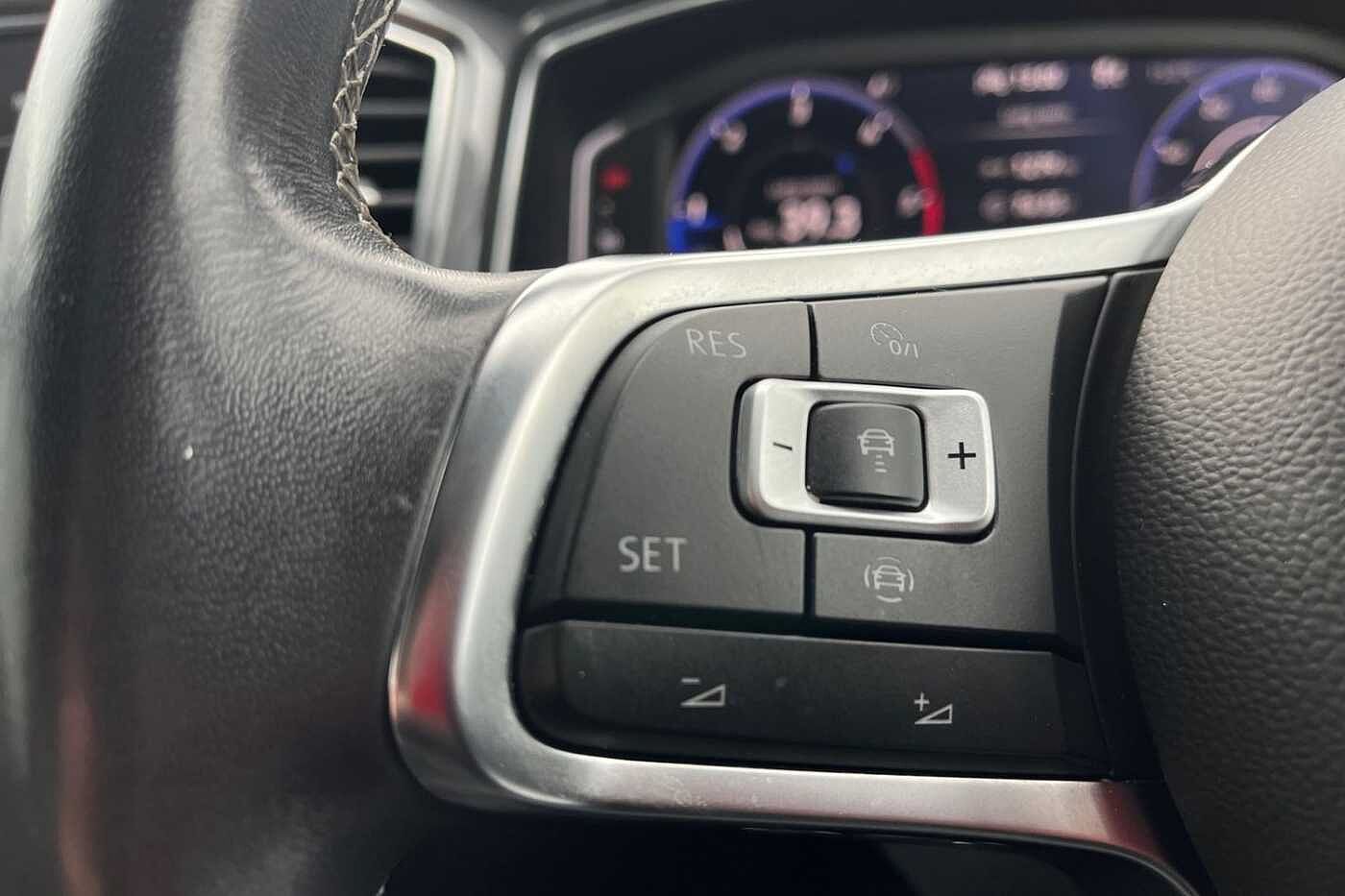 Used Volkswagen T-Roc 2022 for sale - 76675037: Photo 17