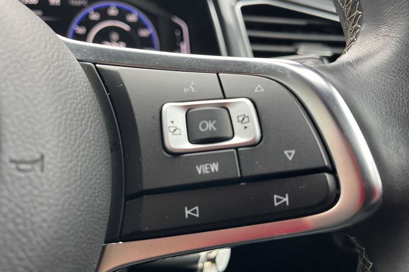 Used Volkswagen T-Roc 2022 for sale - 76675037: Photo 18