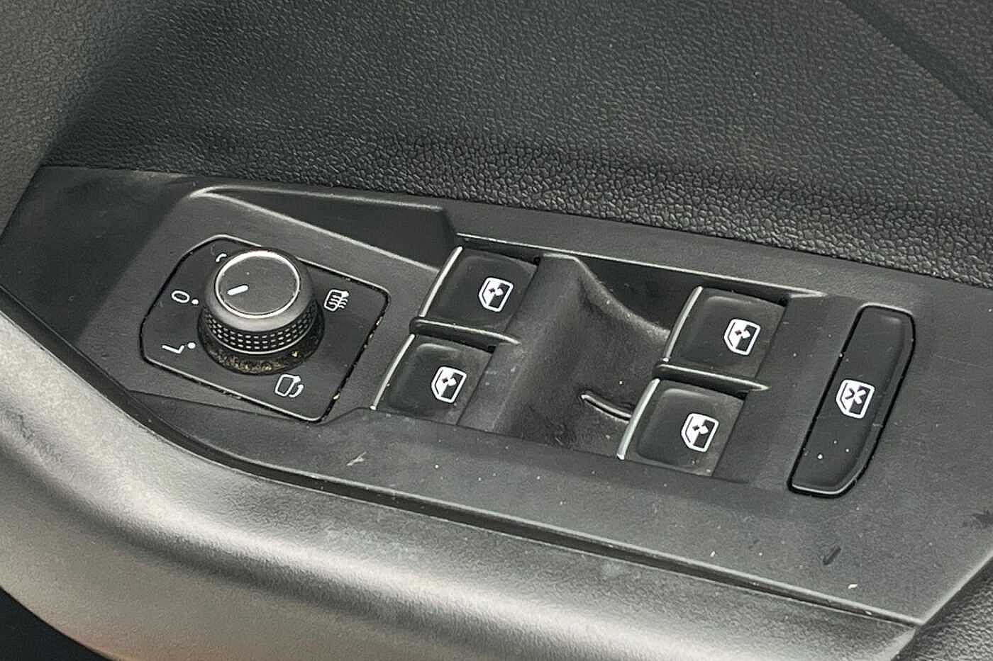 Used Volkswagen T-Cross 2021 for sale - 76674405: Photo 21