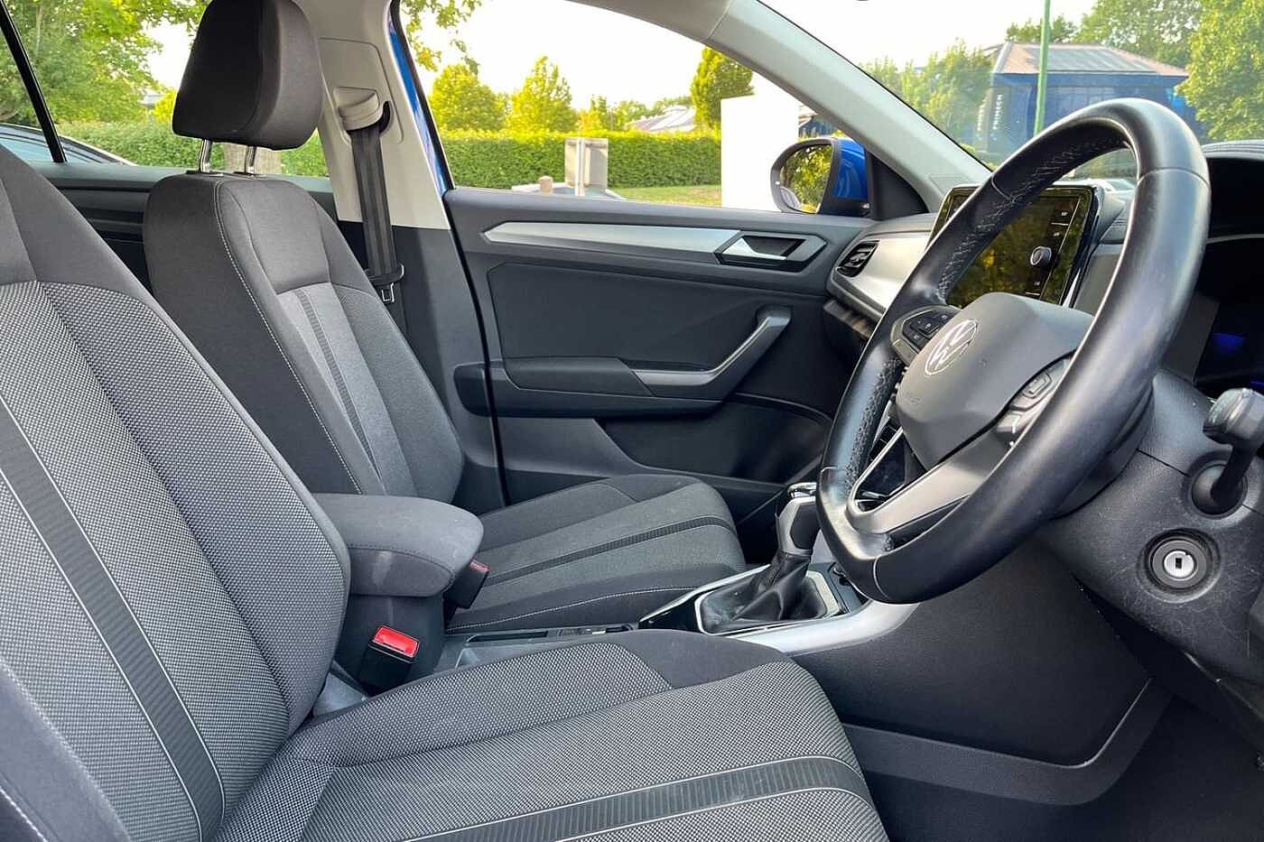 Used Volkswagen T-Roc 2023 for sale - 76676753: Photo 20