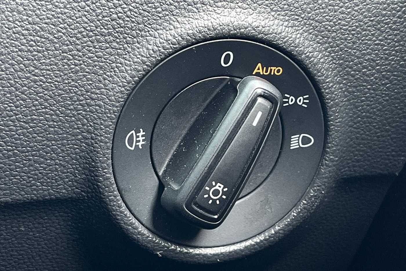 Used Volkswagen T-Roc 2023 for sale - 76676753: Photo 23