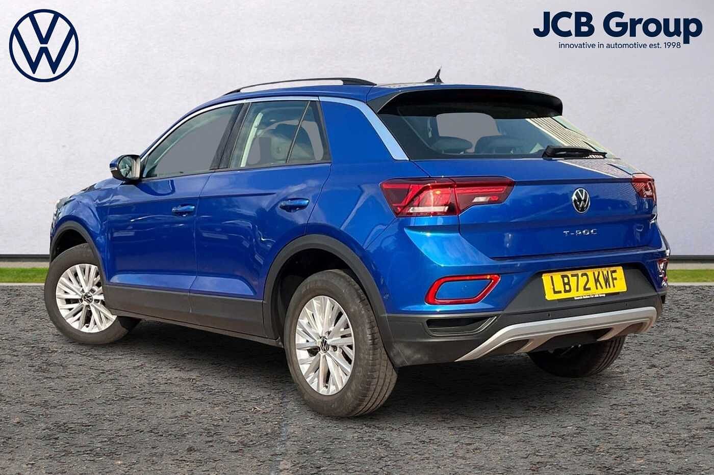 Used Volkswagen T-Roc 2023 for sale - 76676753: Photo 3