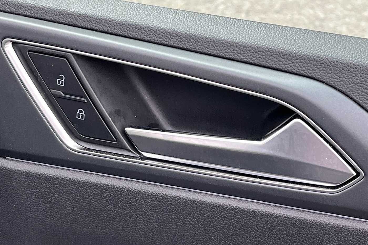 Used Volkswagen Polo 2024 for sale - 76677144: Photo 24