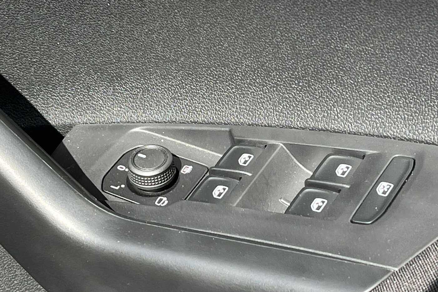 Used Volkswagen Taigo 2024 for sale - 76677087: Photo 21